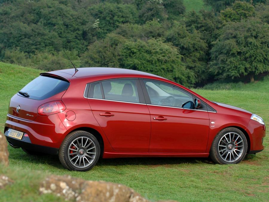  Fiat Bravo Sport 2007 года  (UK) (фото 2 из 16)